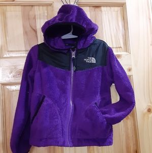 Girls size 5 North Face fleece jacket